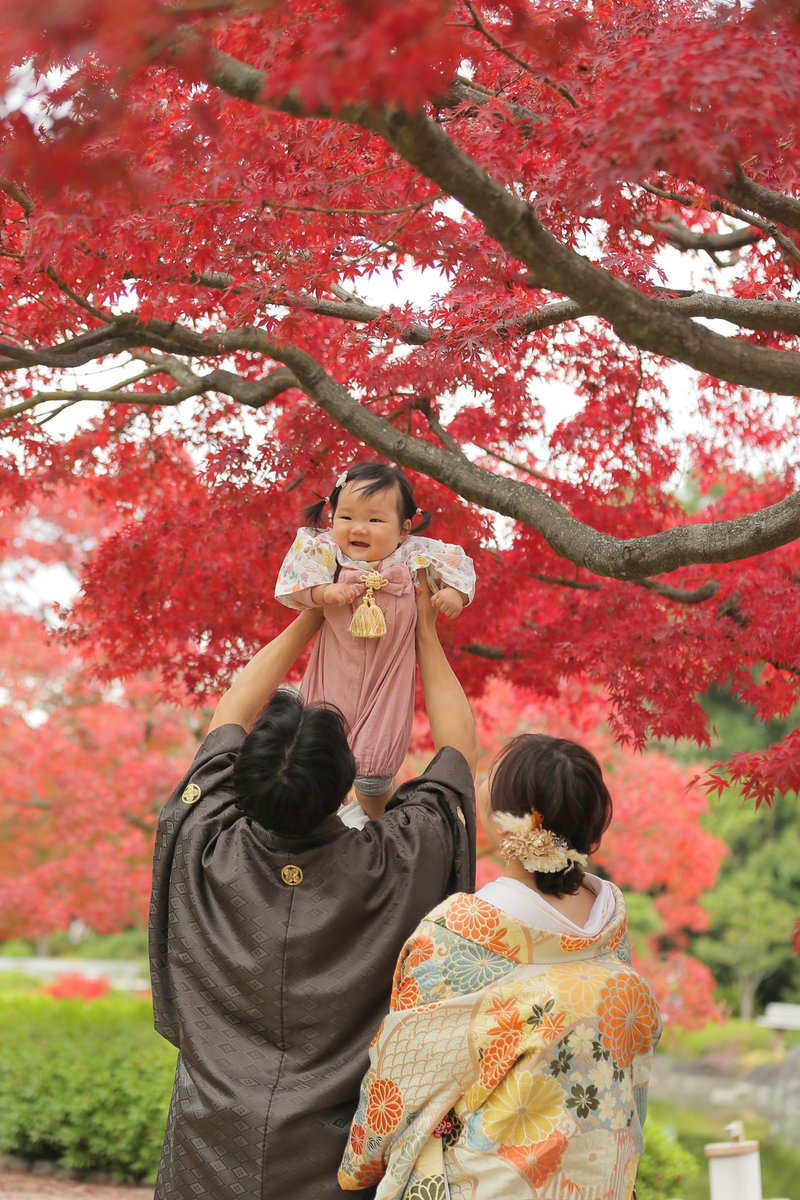 nooo615's tweet photo. 1年越しの和装のウエディングフォト👘🍁
延期したおかげで3人で撮れた🫶 https://t.co/XVOOXC2ZcG