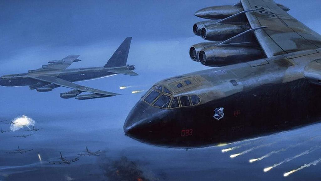 #OTD: 50 years ago, a B-52D (55-0110) was hit by an SA-2 SAM while on a raid over Vinh (Nov 22, 1972) - becoming the first B-52 to be destroyed in combat. In total, 31 B-52s were lost in the #VietnamWar, including 10 that were shot down over the North. #avgeeks #USAF #history