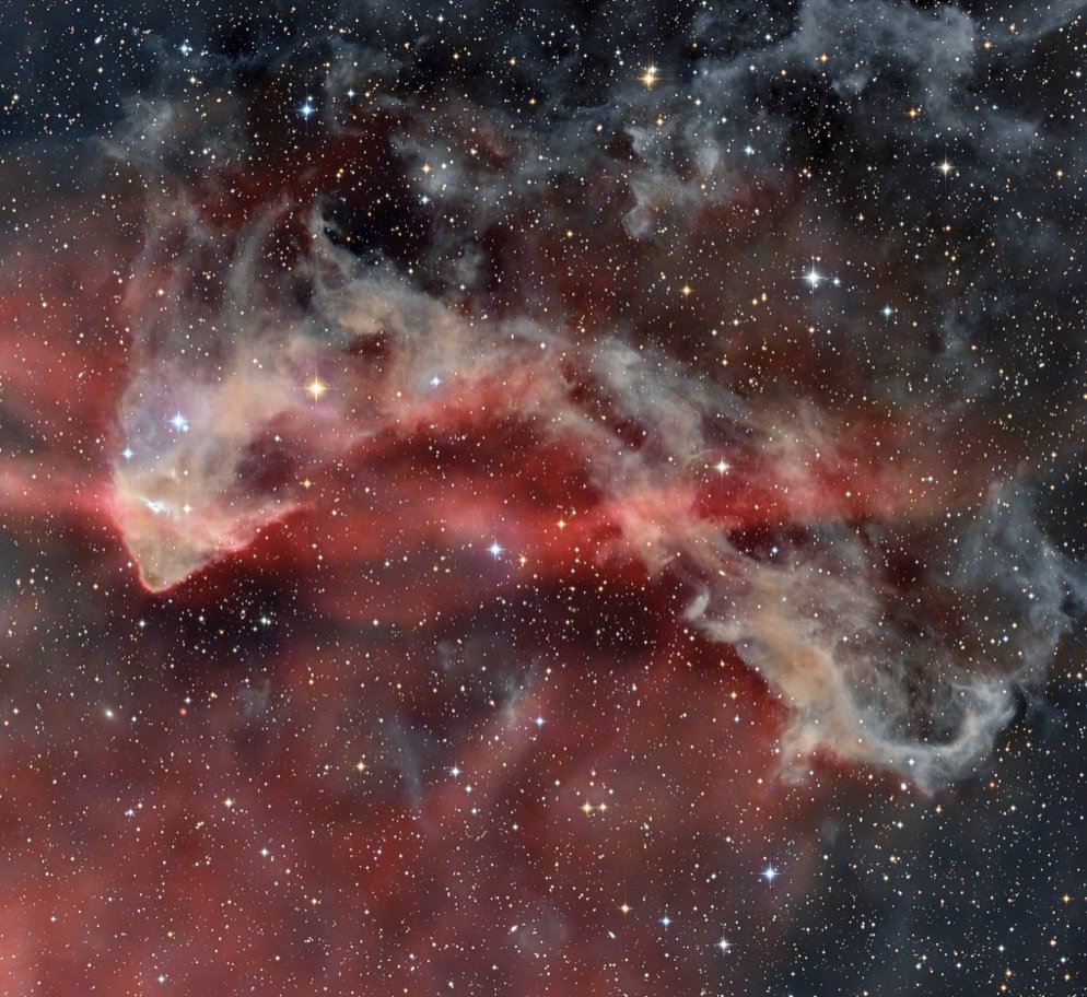 DiffractionSBIG's tweet photo. Stunning image of the Gecko Nebula (LBN 437), by Debra Ceravolo, using our SBIG STX-16803. 

#astrophotography #milkyway #diffraction #diffractionlimited #astronomy #space #stargazing #nasa #galaxy #longexpo #nightpics #universe #stars https://t.co/Z9BjCtljkR