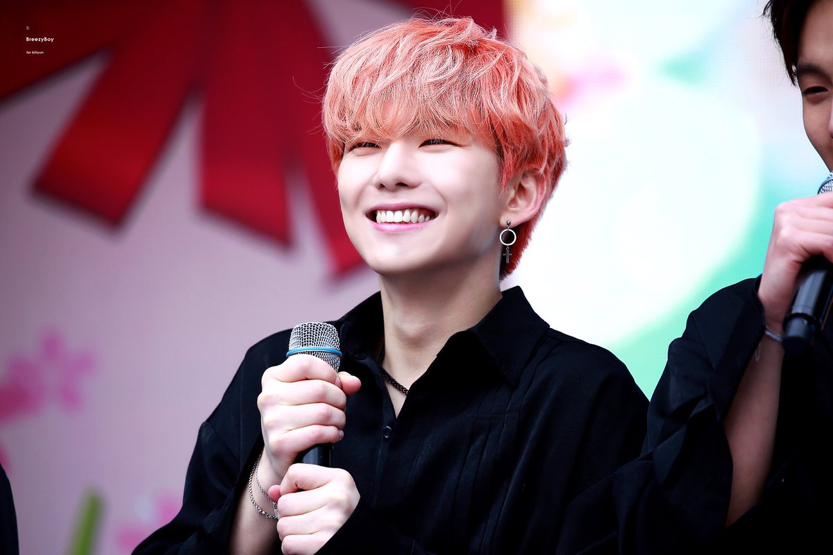damyo1021's tweet photo. #HBDtoKIHYUN
#221122빛나는YOOth_특별한기현데이
생일 축하해🧡 오늘 행복한 하루 보냈길 바라고 항상 응원할게! 사랑해🧡🧡 #기현시 https://t.co/ZMeFaYl90b