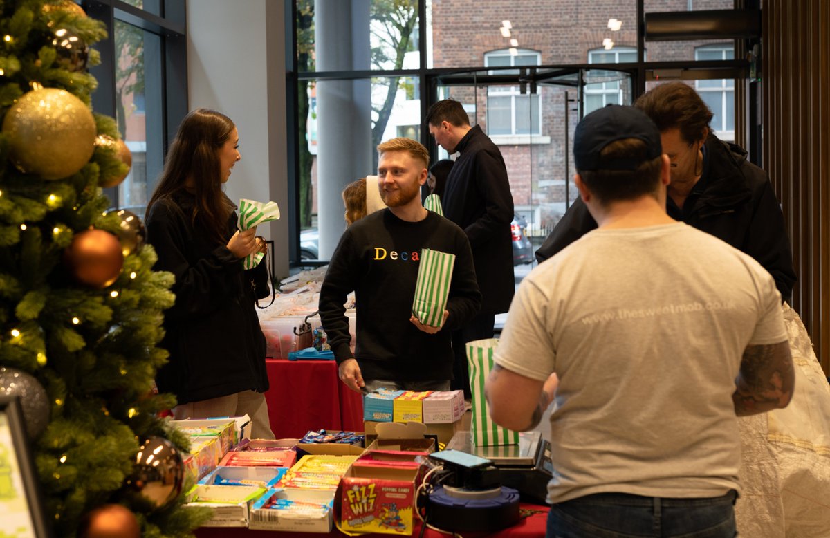 connex_ltd's tweet photo. Christmas has come early for the Connex One UK team, thanks to The Sweet Mob's pop-up shop of treats at our Manchester HQ. 🍬🍭

Don't eat them all at once, folks. 😉

#christmas #connexone https://t.co/Qn2ieubDZU