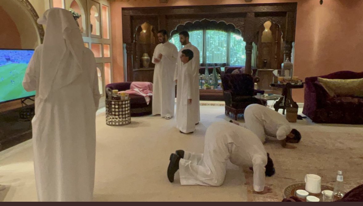 AbdullahMashat's tweet photo. الله يجعل كل ايامك فرح وسعادة 🇸🇦🤍 https://t.co/MIXOIpwrsu