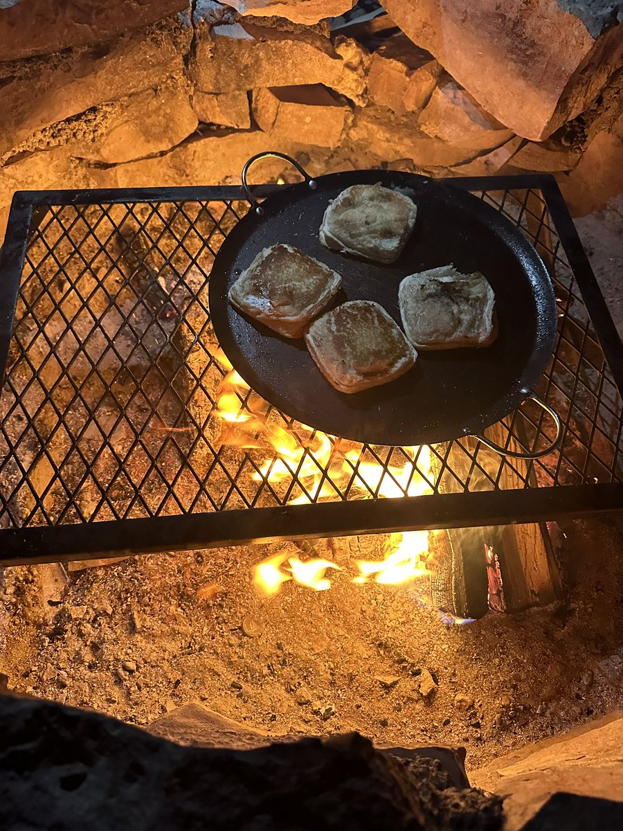 erictotten's tweet photo. @CraigAlanson fluffernutter pockets. Buttered and grilled over a campfire. And of course we used the red top fluff. We’re not heathens. #expeditionaryforce #forjoe https://t.co/xwgloZTFa1