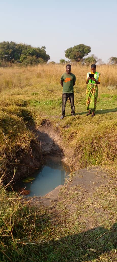 TrudyMushashu's tweet photo. After training in #datacollection using open source tools (#odkcollect & #osmand), Loveness Mwila is out in her community in Kanchibiya District participating in the #servicedeliverymapping exercise on #waterpoints & #wastepints. https://t.co/pPm3gLoXBk