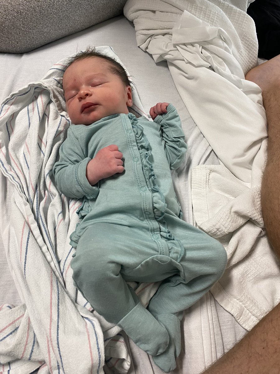 Coach_CBrewer's tweet photo. Got to be along for the ride with @katy__brewer (who’s an unanimous 1st team all American) as we brought our daughter Chase Ivy Brewer into the world yesterday. Momma and Baby are great. So much to be thankful for!

Also her recruitment is “100% open” 
#uncommitted2040 https://t.co/oHc7eanTJh