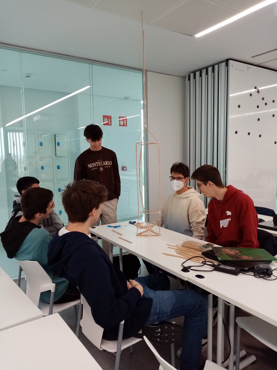 OrientacionUSJ tweet media