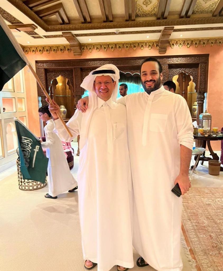 rayedalmaleh's tweet photo. يستحق الوطن وقادته 🇸🇦💚🇸🇦 الارضُ أرضي، والزمانُ زماني، والفخرُ فخري؛ إنها السعودية وكفى؛ ثقةٌ كبيرة، وعملٌ دؤوب؛ هي من حققت نجاحات وطننا المتتالية بعد توفيق الله وتسديده؛ أبطالٌ يحققون المستحيل، والقادم أجمل بحول الله وقوته، وتبقى بلادي 🇸🇦 💚 هي الفخرُ والعزُ والأجيال الملهِمة. https://t.co/AmKgtD1Nkp