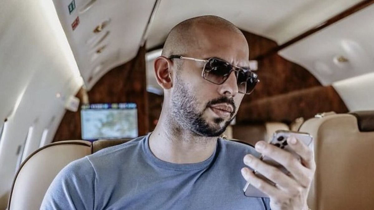 I am giving away $1,000 to one of my followers.

Follow me @CobraTate_Real 
Like and retweet this post
Tag 3 respectable human beings
 
Do it now. I am watching