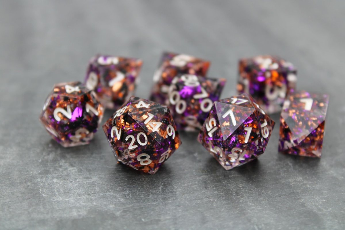 FateFortuneDice's tweet photo. So I'm on Hive now! I'm still @FateFortuneDice over there. But there is a special discount code there for followers, so hop on over to Hive! #hellobees #hivesocial #dice https://t.co/Z79aSa4mQj