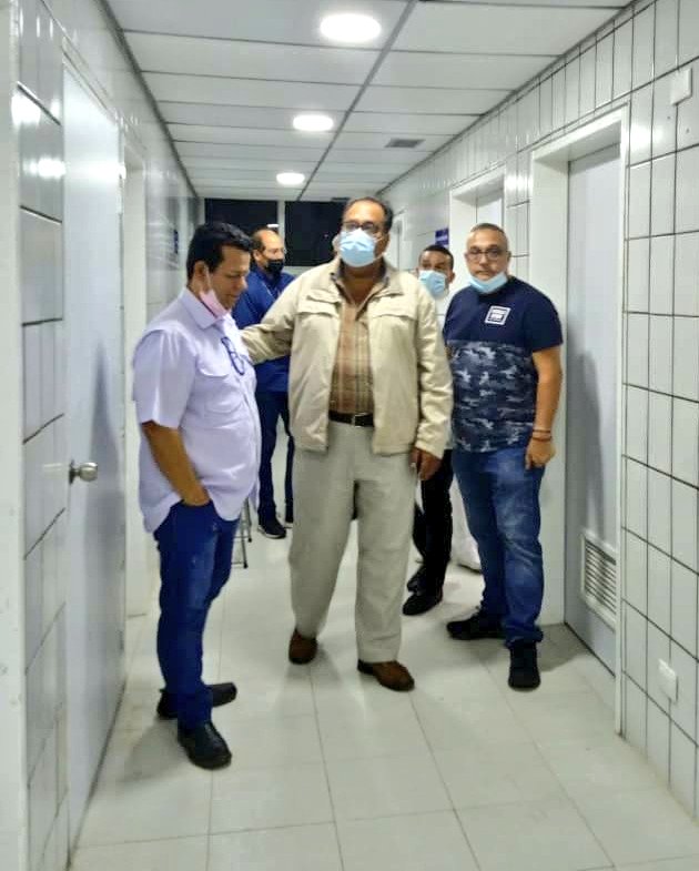 Durante el recorrido por los espacios de <a href="/somos_saea/">Sociedad Anticancerosa de Aragua</a>, el Contralor estadal <a href="/CesarOteroDuno/">César Otero Duno.</a> constató el servicio de calidad que prestan a los pacientes, además reconoció el desempeño y profesionalismo de las mujeres y hombres que laboran con mística admirable. <a href="/CGRVenezuela/">CGR Venezuela</a>