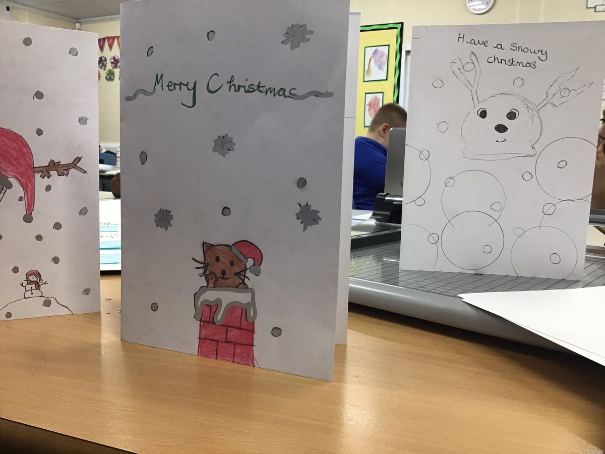 Fosse_TMET's tweet photo. #intergenerational linking #fmphse #kind koalas

Year 6 are busy making Christmas cards for residents at a local care home. https://t.co/dDoYVLlug7