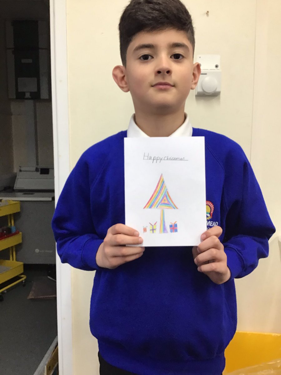 Fosse_TMET's tweet photo. #intergenerational linking #fmphse #kind koalas

Year 6 are busy making Christmas cards for residents at a local care home. https://t.co/dDoYVLlug7