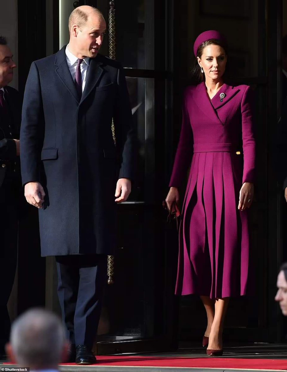 BaishaliRummna's tweet photo. #New 🇬🇧🇿🇦 Prince William and Princess Catherine welcome South Africa's Cyril Ramaphosa at start of state visit: The monarch formally greets South Africa's president ahead of a series of official events in London. @TheDuchessStyle @DuchessofCambr4 https://t.co/cqKELSesps