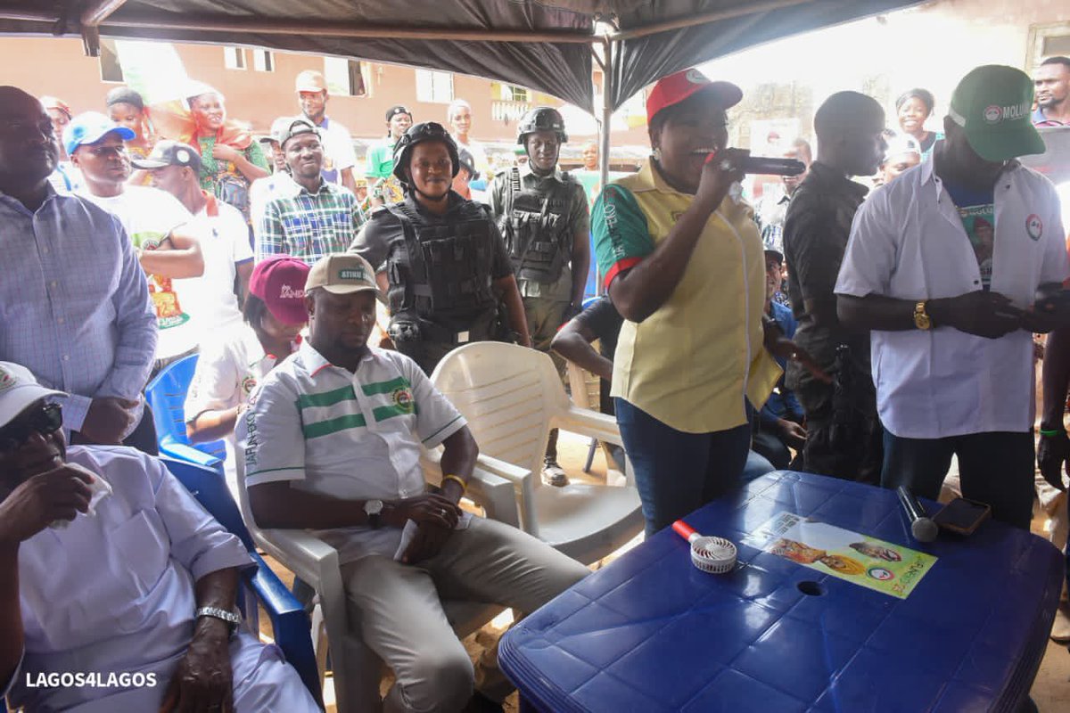 officialjandor's tweet photo. Motivated by the positive feedback we received from the residents of Epe LGA, we moved our tour to Ayetoro where my running mate, Funke Akindele and I met with leaders of immigrant communities in Epe Kingdom. https://t.co/EjmkRw3krH