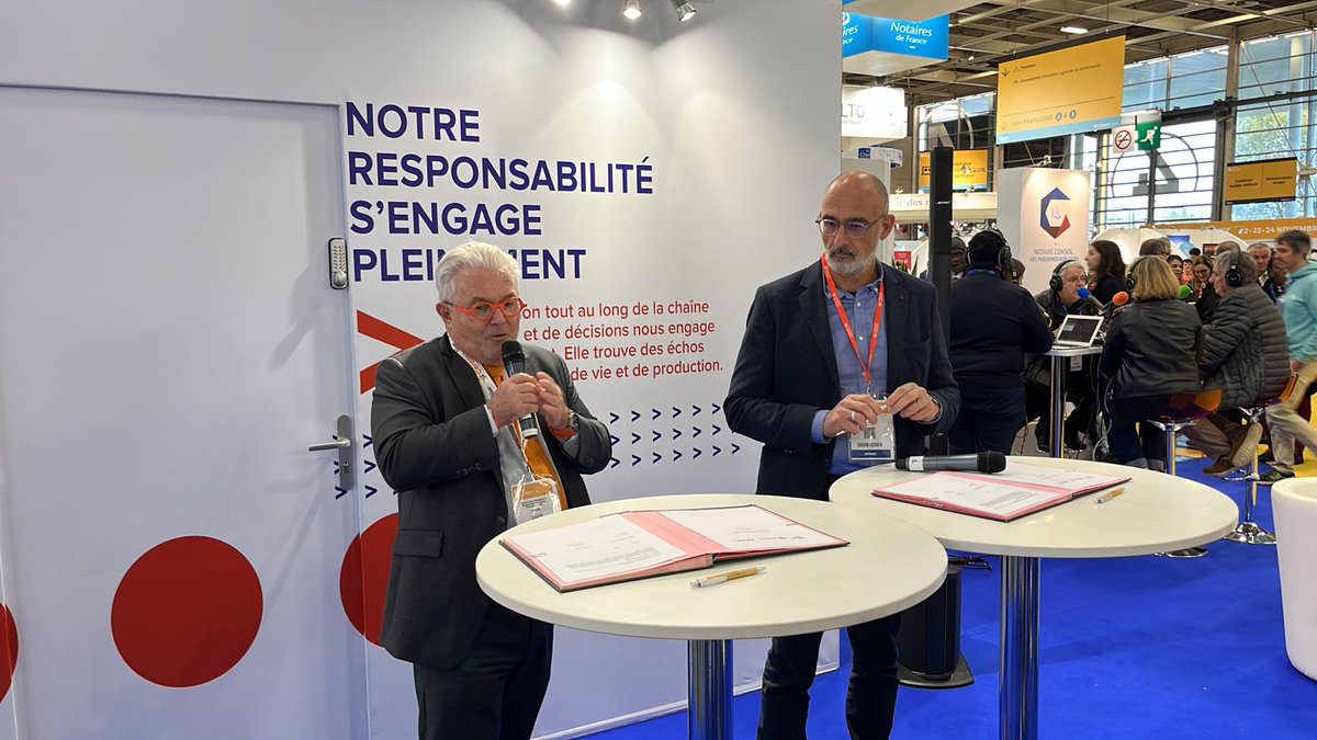 CeremaCom's tweet photo. ✍@pberteaud et @frederic_lafage signent une convention cadre et affirme ainsi la complémentarité entre les ingénieries publique et privée dans l'accompagnement et l'appui dans collectivités territoriales.
#Collterr #transitionecologique https://t.co/HVuopsXV4b