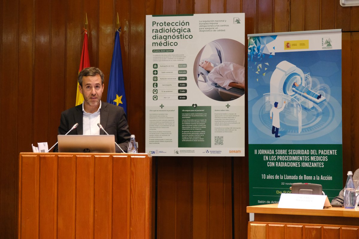 SocEspPR's tweet photo. Es el momento de debatir, pero primero escuchamos a los pacientes, tan importantes en #SegPacRRII, a través de @pcarrascal (@pacientesPOP) y @andonilor (@fep_pacientes).
También debaten SEPR, @SEFM15, @SERAM_RX, @SEOR_ESP, @SEMNIMoficial, @segraRadiologia, @fenin_es y CND. https://t.co/p9gs2TnScM