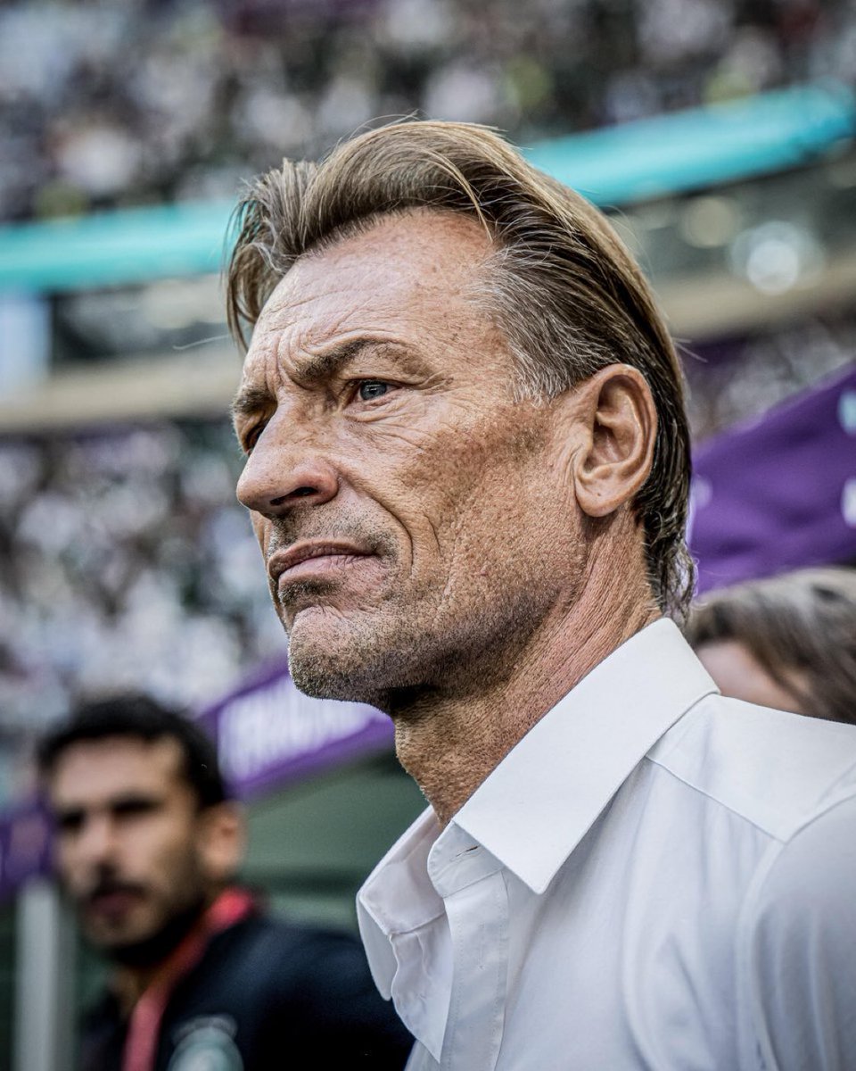 تحيه لهذا المدرب العظيم