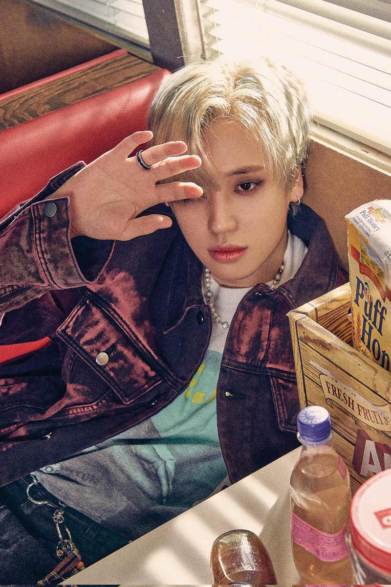 니엘 NIEL The 3rd Mini Album【A to Z】

TEASER IMAGE #2

Release Date 
➫ 2022. 11. 28 12PM(KST)

#니엘 #NIEL #AtoZ