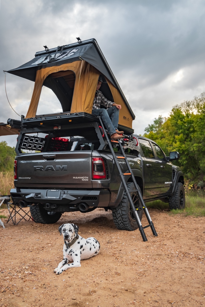 HennesseyPerf's tweet photo. Take camping to a NEW level with the OVERLAND EDITION MAMMOTH TRX. Available for the Mammoth 900 and 1000 upgrades, this set up won’t have you hurrying home.. 🏕️
.
.
#hennesseyperformance #glamping #campingcollective #campinggear #ramtrx #overland #campingofficial #backcountry https://t.co/iWtiOde9zh