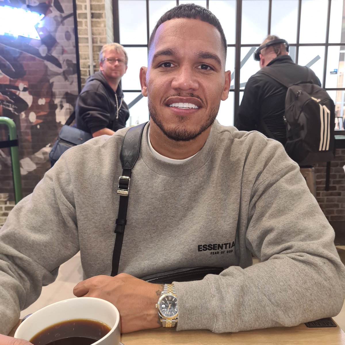AnthonyBarber17's tweet photo. #NewProfilePic https://t.co/U3P5p5aMRB