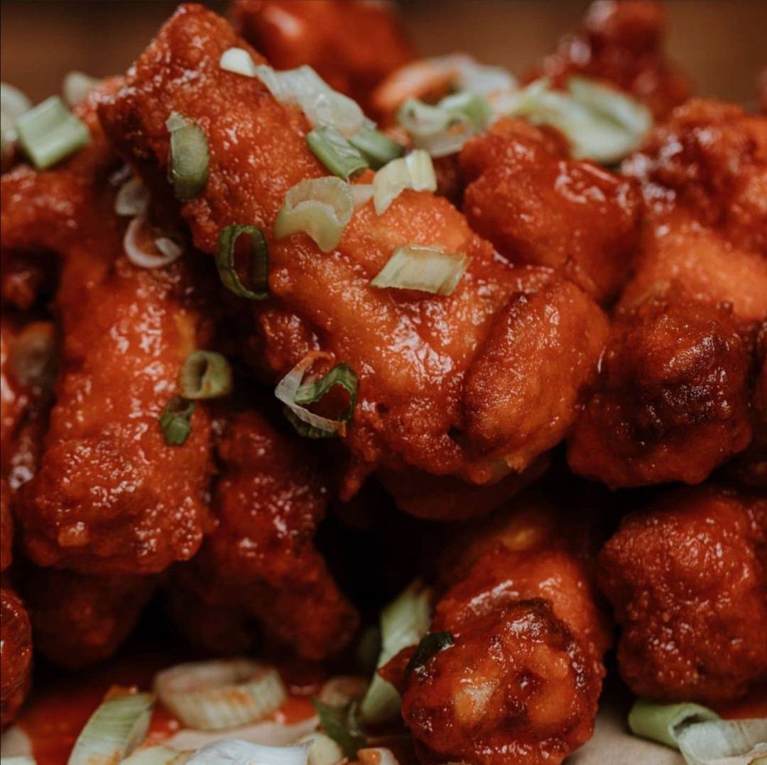 Grab yourself some tasty wings!
Book online and get unlimited wings this Wednesday from us at Brewdog reading!

#wingswednesday #wings#wednesday #brewdog