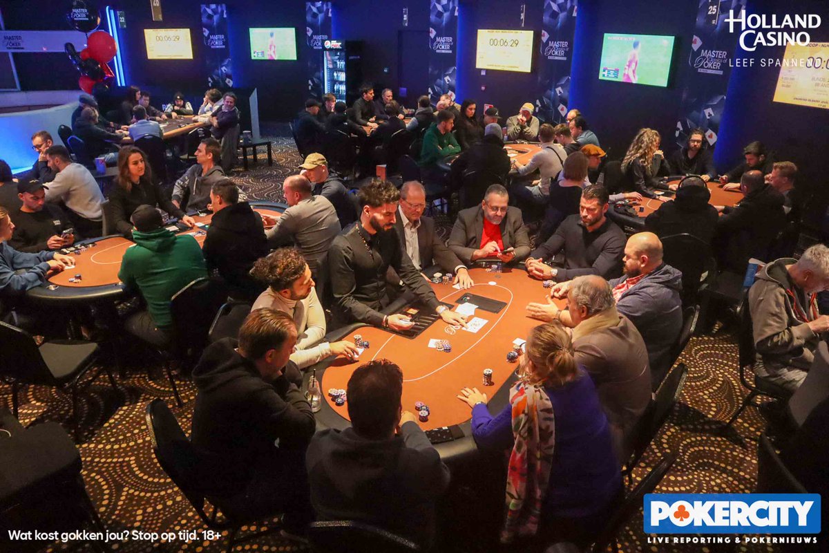 PokerCity tweet media