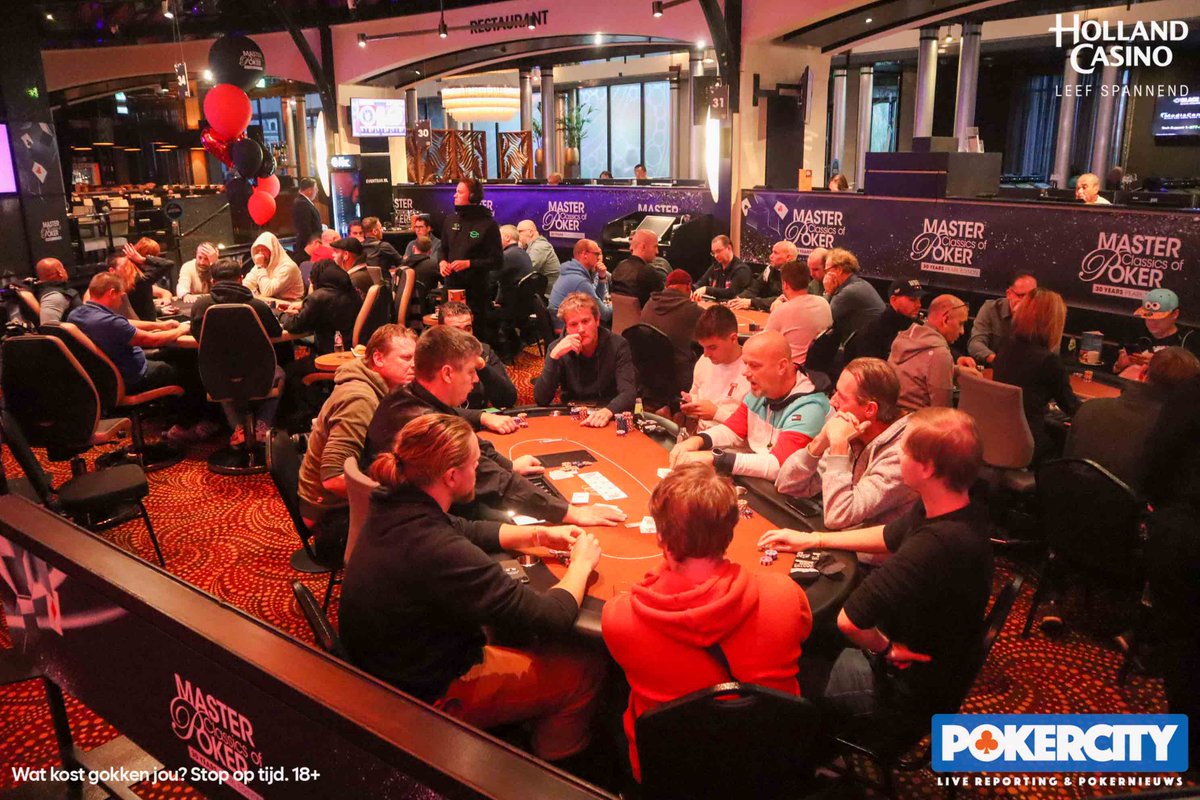 Het €3.000 Main Event van de <a href="/MCOP/">MCOP Amsterdam</a>  is uit de startblokken geschoten! Na iets meer dan twee blindlevels staan er al 192 entry's op de klok op Dag 1A!

PokerCity is er uiteraard bij voor de nodige foto's en updates:

pokercity.nl/event/1580-5-e…