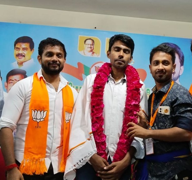 Sanghi Prince 🚩 tweet media