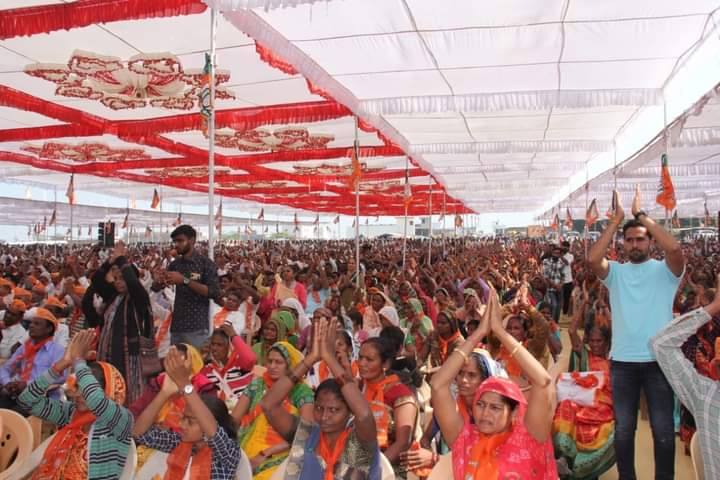 #BJPBengal in #Gujarat 🗳️

📸 MLA #SreerupaMitraChaudhury

@sreerupa_mitra