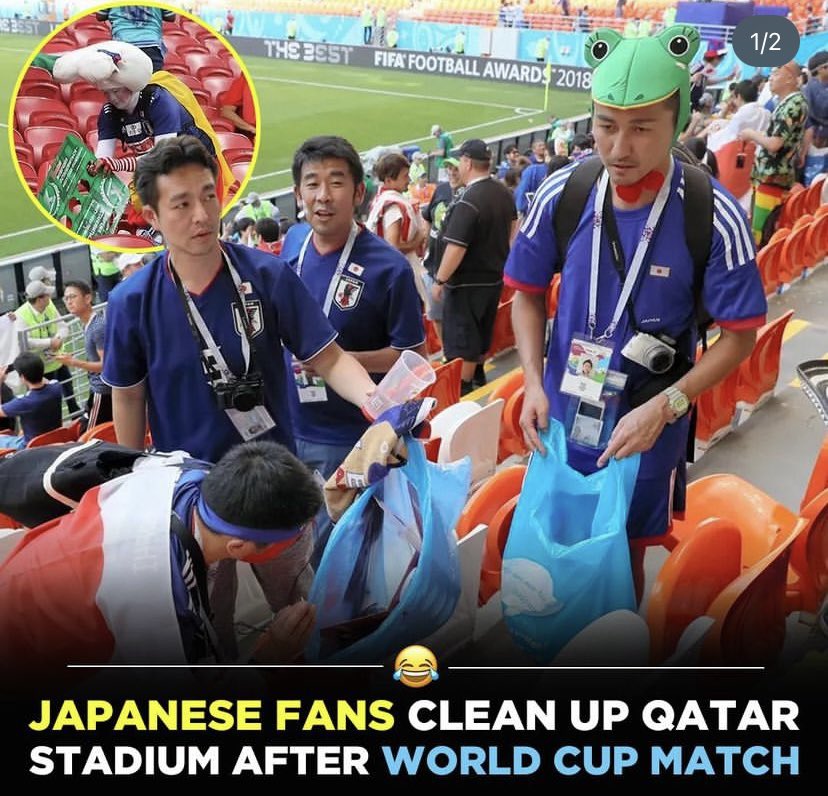 aniela_171's tweet photo. #WorldCup2022 #qatar #japanese #fans #cleaning #stadium https://t.co/H7lt42A2BJ