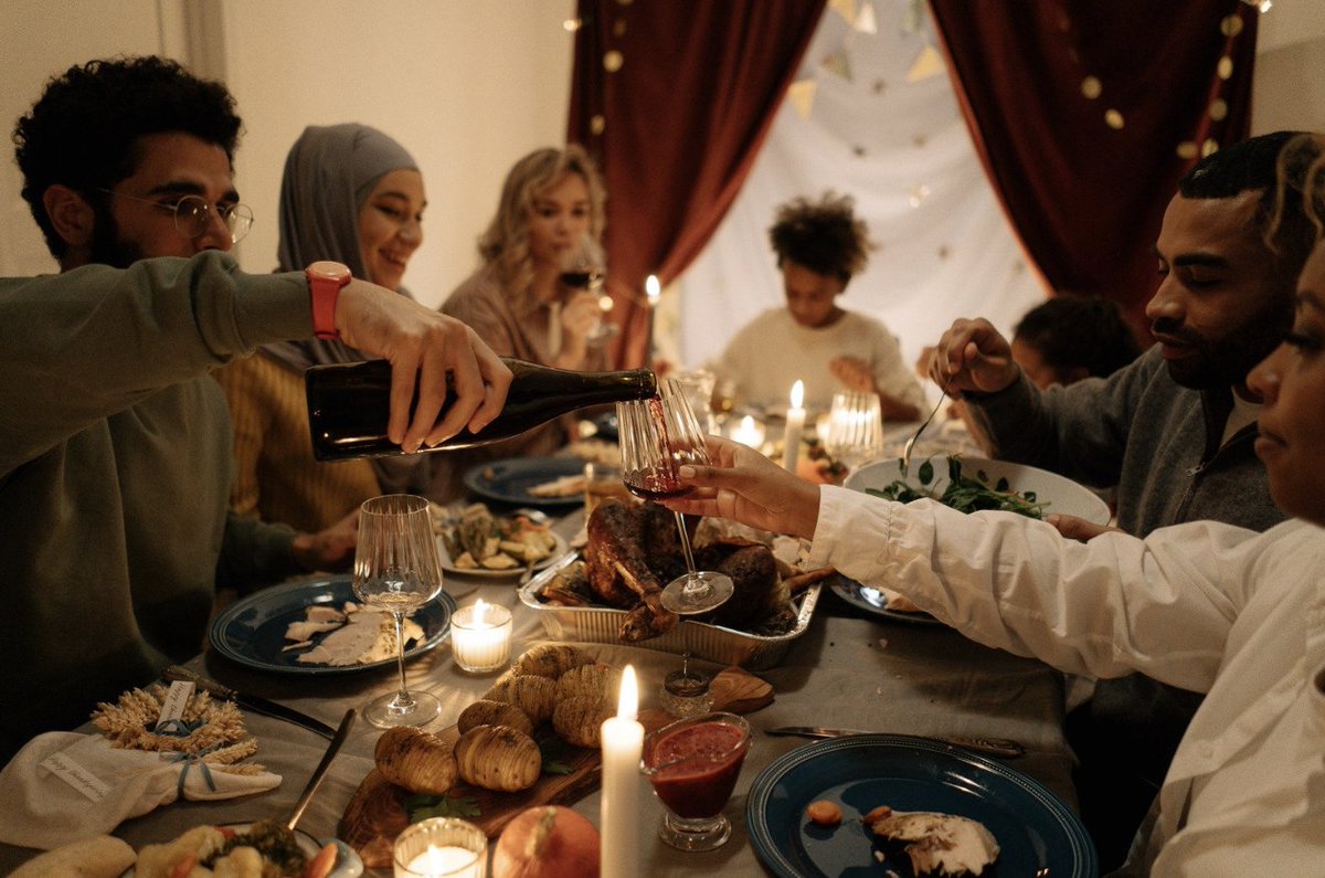 Happy Thanksgiving from your friends at FleaMarketZone ☺️🦃