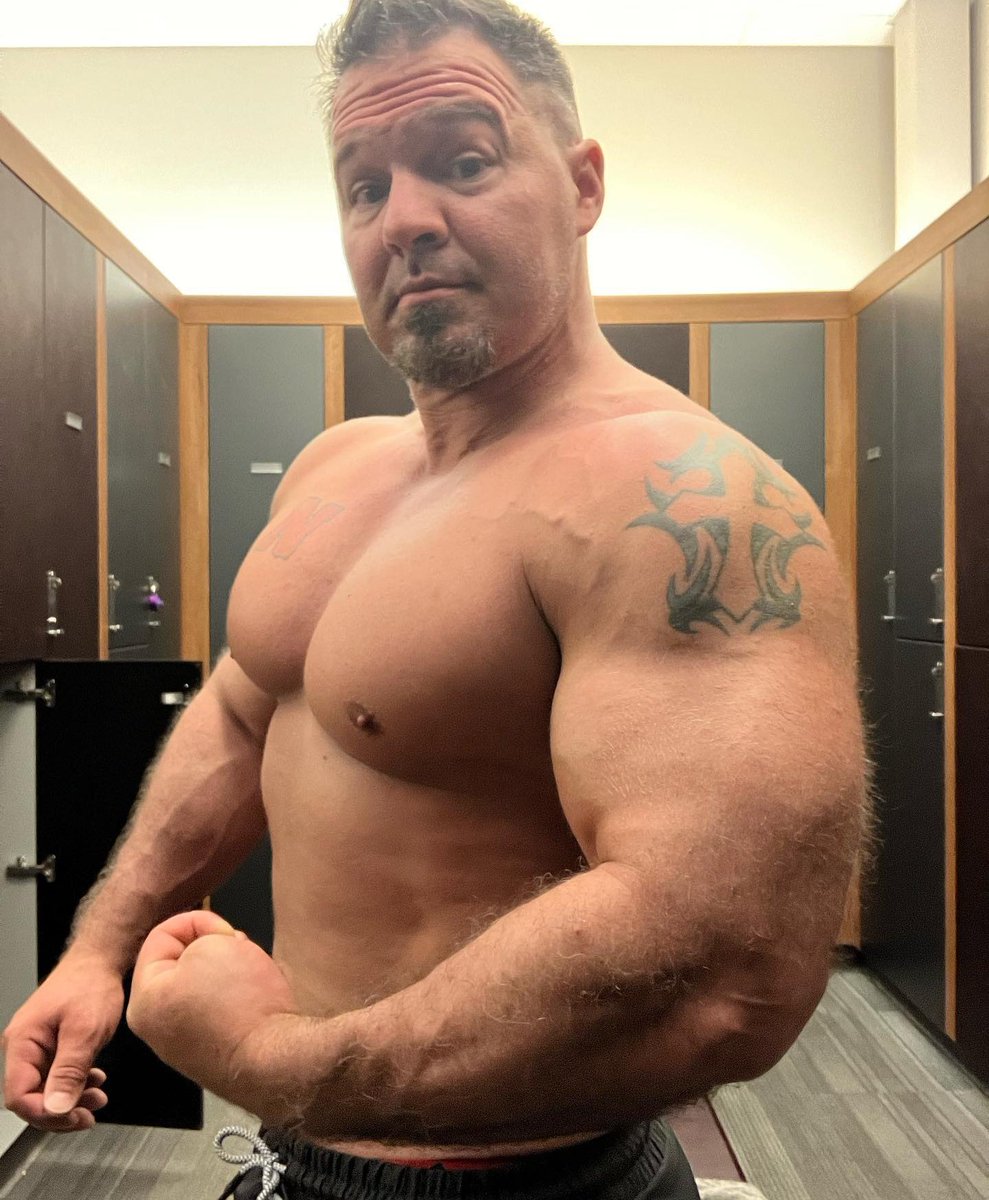 muscledads's tweet photo. 🔥 #coasterferg 🔥
https://t.co/b4qC7eREEY https://t.co/N8mAWhgxw3