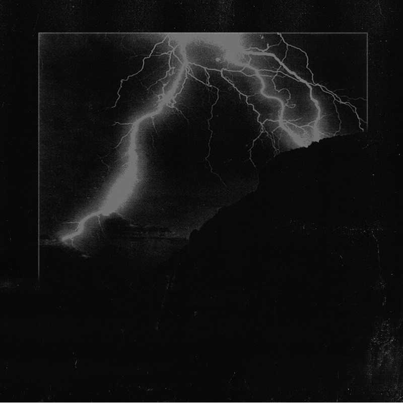 diegostl7's tweet photo. Este álbum ha pasado desapercibido, pero con su frialdad siniestra y sus ataques violentos de bestialidad se puede disfrutar mucho🔥
#IA sacó un discazo para dejar su OMB en lo alto de mis favoritos de este año.
#BlackMetal espectral y caótico 😈
#Ostots
https://t.co/omTTRvkBvX https://t.co/SpKA8tdcGp