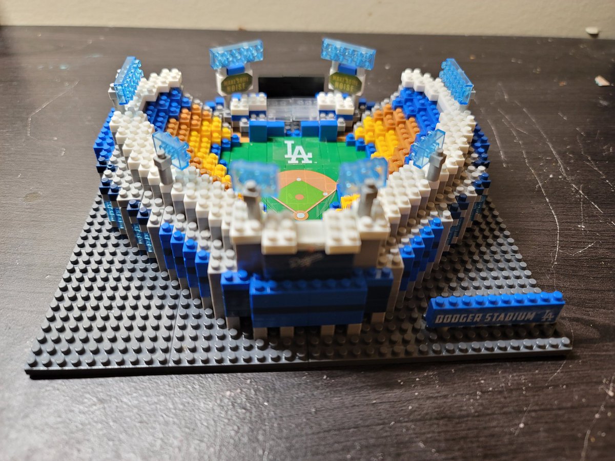 CallenHuey's tweet photo. I finished the #BRXLZ #Mini Dodger Stadium set. This was a very fun and easy build with no support issues. #DodgerStadium #Dodgers #LA #FocoUSA. #DodgerStadium60 @BrxlzC @AndX259 @casey62975 @SmithJanetmarie @MelanieLynneN #MLB #LosAngeles @StadiumStephy https://t.co/Se5tnzK4Ly