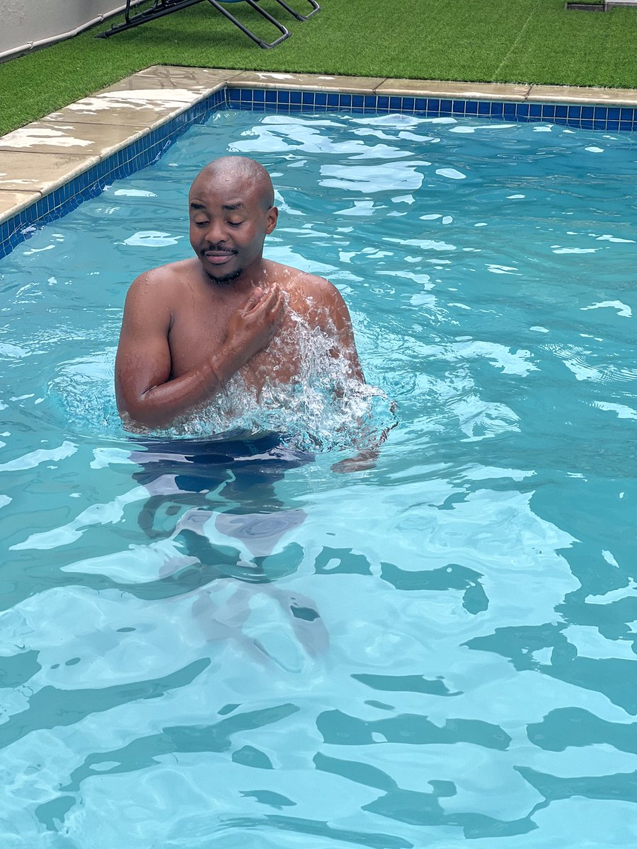 kiddie_m_deep's tweet photo. 🏊🏊🏊 https://t.co/VlVs3Ye3OH