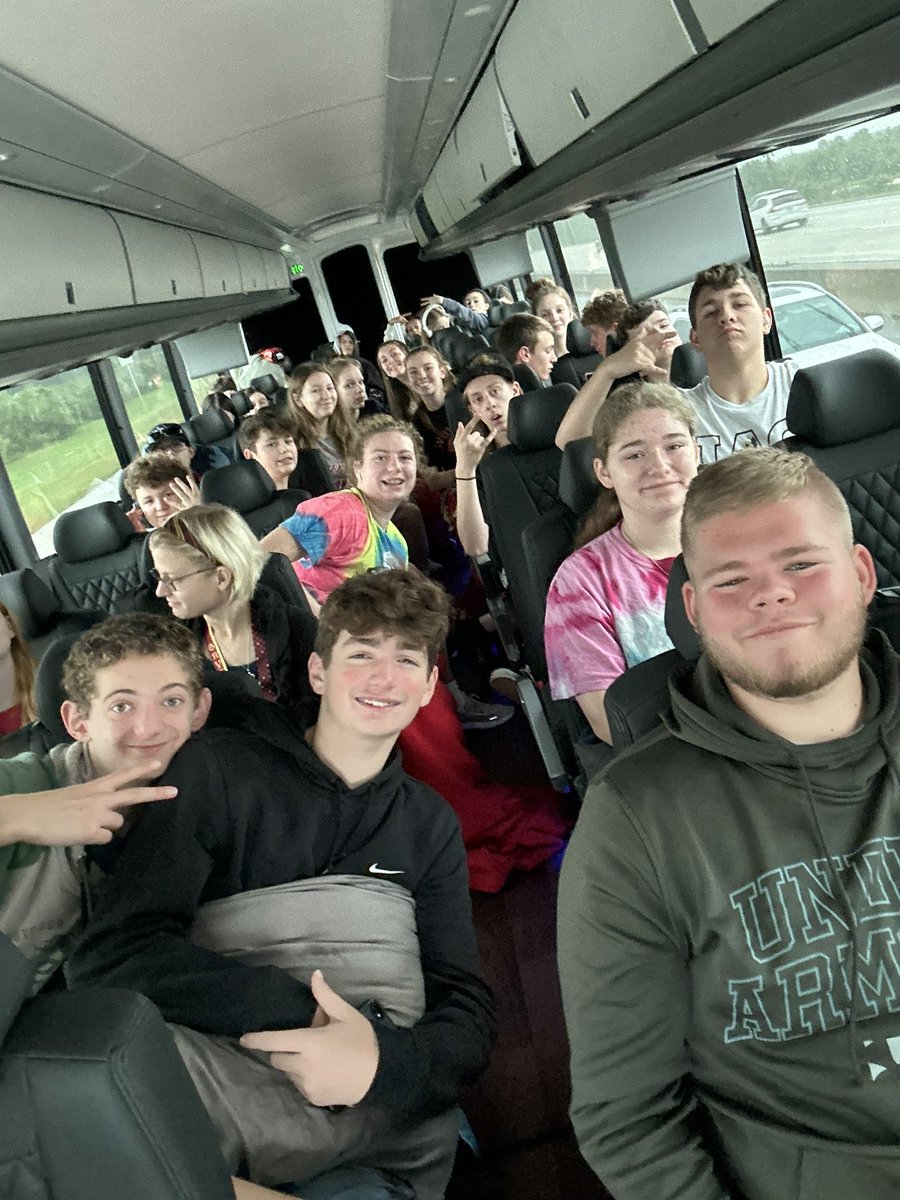 FeinestBand's tweet photo. And off we go, Day 2! Universal Studios and Islands of Adventure await us. #wcsdletsgo https://t.co/zZFc0VMTQ6