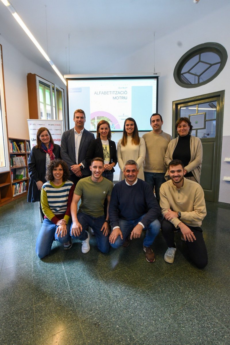 anna_juliacamps's tweet photo. 👉Esportcat impulsa un pla pilot per desenvolupar la psicomotricitat en infants de 3 a 5 anys.
El projecte pilot començarà a tres escoles gironines i pretén afavorir el desenvolupament de les habilitats bàsiques esportives dels més petits.
@esportcat https://t.co/y9MhxDk7NE