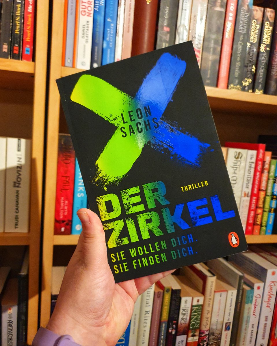 Septima_Snape's tweet photo. I won a Giveaway and received "Der Zirkel" by Leon Sachs!

Thank you @pustet_augsburg!

The book is signed by the author and sounds really good!

My quest to get to more thrillers continues 😂

------

Sie muss gegen ihre eigene Familie ermitteln. Er könnte ihre Karriere zerst https://t.co/Kzx4si89gO