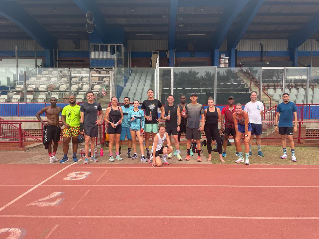 TriathlonPlusSA's tweet photo. Track Set Wednesday tomorrow. Triathletes lane 1-6/ Track Runners you can jog in 7&8 if you pitch #trilab #triathletsrule https://t.co/T6f1OmWdrP