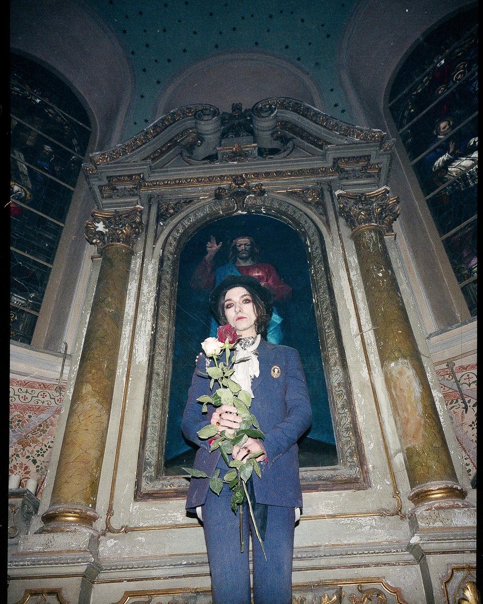 PalayeRoyale's tweet image. Happiest of birthdays to one of the most gifted artist we know. You are truly one of a kind Emerson. Continue to be great, continue to be you. All the love - your older brothers. x