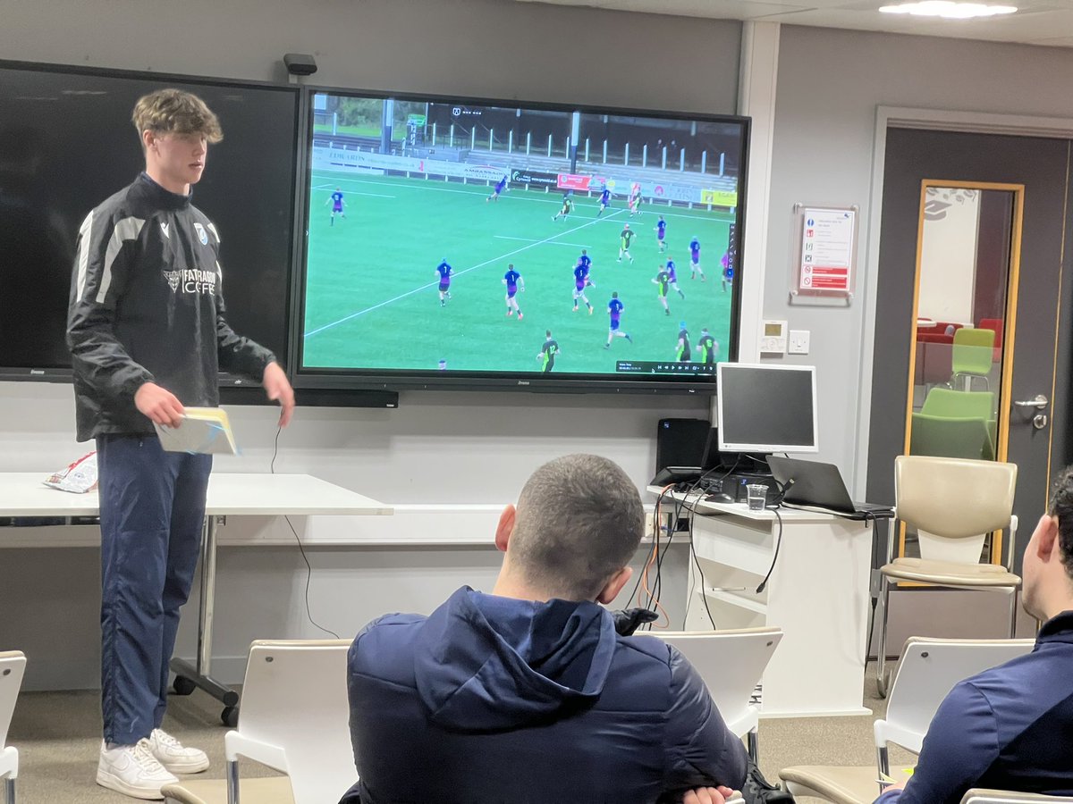 CAVC_Rugby's tweet photo. Gower prep with player centred review and player led performance day #UnlockingPotential https://t.co/4SrIgM3KwL