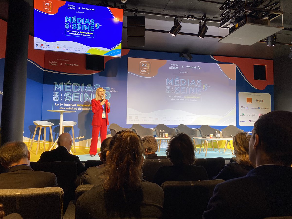 itz_aliya's tweet photo. “Our priority is to engage the new generation. If we can interest them then we will succeed” @SibyleVeil #MediasEnSeine #radiofrance #news https://t.co/FxkwYftPFj