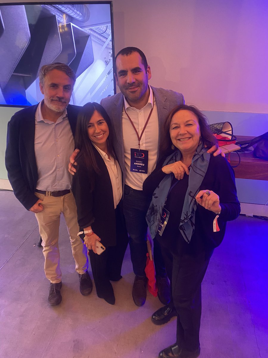 rosa_castells's tweet photo. Buen viaje @carfergue @iberdrola @agvana @TikTok_ES un placer compartir una vez + vuestro talento! ¡Afortunad@s! Gracias por la confianza una vez más ! 😘 #IXD22 @CambraBCN @EstrellaDammCat https://t.co/wKivEvutpg