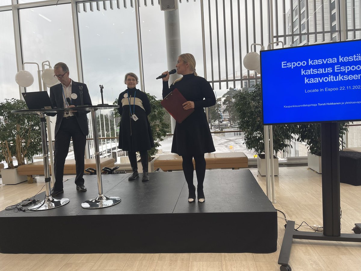 sannitellu's tweet photo. #LocateinEspoo ajankohtaiskatsaus @Espoo n kaavakehityshankkeista. Väestönkasvu vahvaa, johtuen etenkin panostuksesta raideliikenteeseen. @Premico myös mukana useammassa hankkeessa Espoossa tilaajan hankekehityksen, rakennuttamisen, vuokrauksen ja managementin kumppanina. https://t.co/4fHjahwxn4