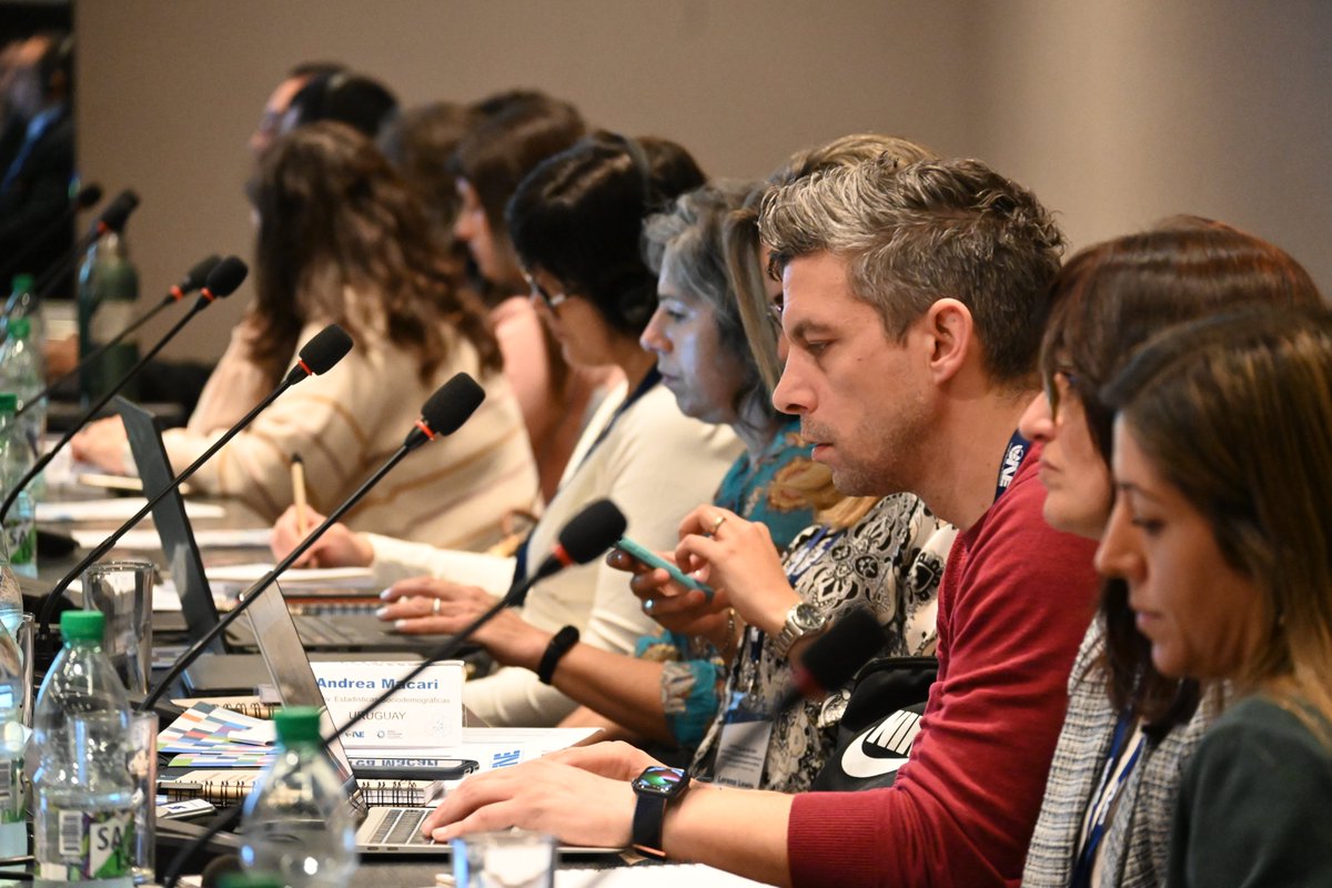 ine_uruguay's tweet photo. 📢¡Continúan las presentaciones en la Conferencia de alto nivel! 
✅La actividad tiene por objetivos explorar el estado actual del acceso a datos en poder de privados por parte de oficinas de estadística y agencias gubernamentales (hilo+) 

#Uruguay #datosine https://t.co/551bNO8rpc