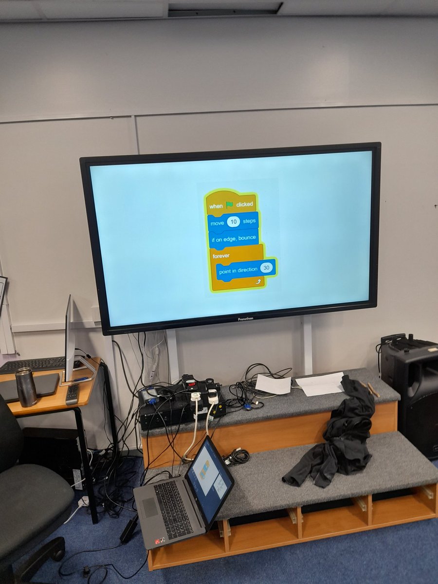 MGLWorld_Neil's tweet photo. This morning Year 4 have been looking at what Debugging is on Scratch. We discussed why debugging is used in programming. Children then had to debug a program on Scratch to get a sprite to move by itself and to control a sprite using the keyboard. @Year4Monksdown @MonksdownDL https://t.co/6gO4MhgY2Q
