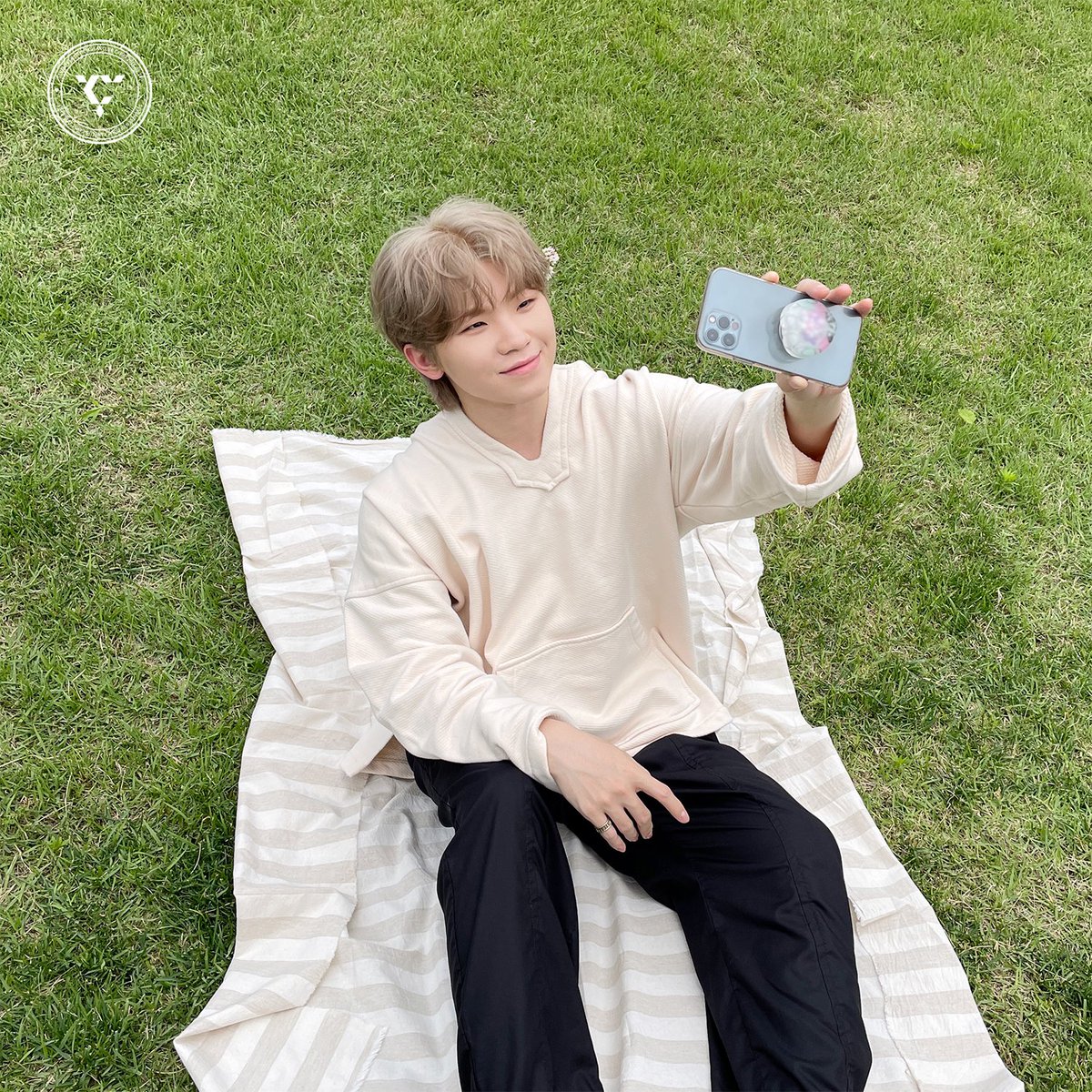 _rhicess's tweet photo. Happy birthday, my love! <3

#우지_생일축하하는_클리셰발동_삥 #젠장_캐럿들의루비_우지의_생일이잖아 #OurRubyWOOZIday @pledis_17 https://t.co/PIIZvFADb9