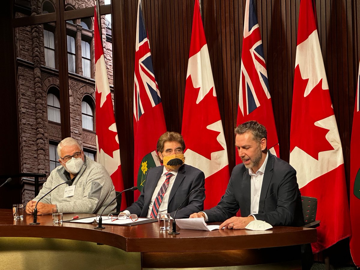 ccs_advocacy's tweet photo. Dr Stuart Edmonds of @cancersociety joined MPP @Wayne_Gates at QP to advocate for equitable access to PSA tests for Ontarians.

Today’s motion is a reminder that it’s past time for action for the ~28 men in Ontario who are expected to be diagnosed with prostate cancer today. https://t.co/F7NeB5wknZ