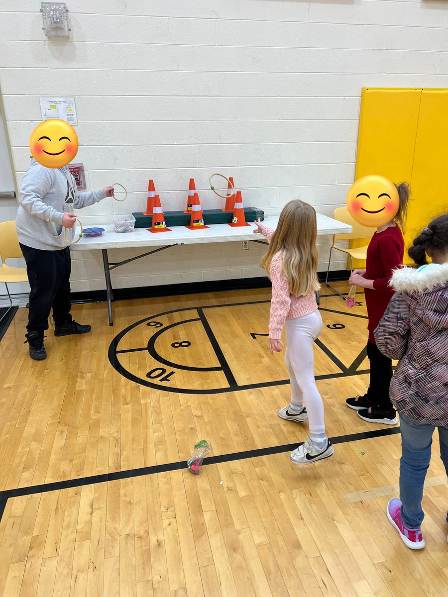 Fall Fest at Sayler Park was a huge success! <a href="/saylerparkjags/">Sayler Park School</a> played games 🎳, earned prizes 🏆, and ate yummy snacks 🍿. The 8th grade Ss ran the games, were so helpful to all of the students who came to their stations, and were such great student leaders 👏 <a href="/IamCPS/">I Am CPS</a> #BeBetterJags