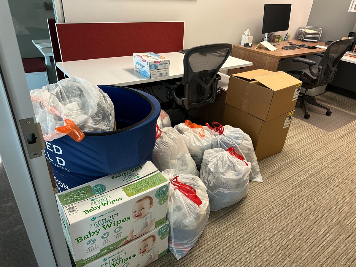 trustedworld's tweet photo. Thank you to CONTI Capital who did a donation drive for us recently and filled a couple of our bins with donations! #TrustedHelp #donations https://t.co/xen1lJTLeZ